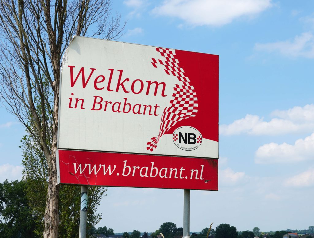 Multidisciplinaire programma’s aanbesteden en verbinden.